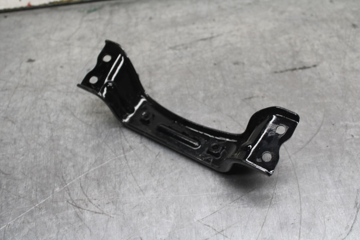 18-23 KAWASAKI NINJA 400 EX400 ABS GAS TANK FUEL CELL RESERVOIR BRACKET  BB747