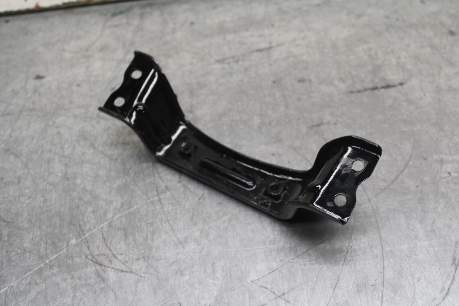 18-23 KAWASAKI NINJA 400 EX400 ABS GAS TANK FUEL CELL RESERVOIR BRACKET  BB747