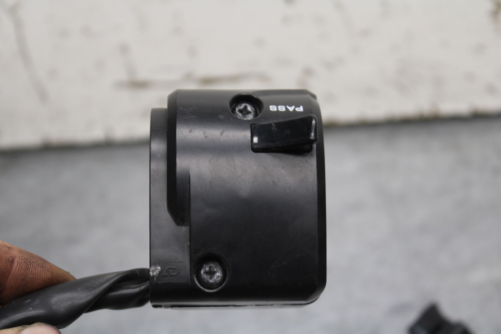 14-15 KAWASAKI NINJA 650 EX650F ABS LEFT CLIP ON HORN SIGNALS SWITCH  BB741