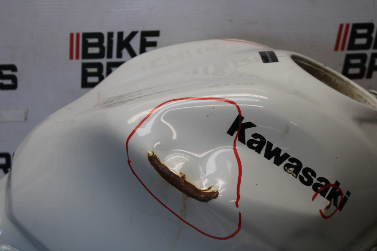 23 KAWASAKI NINJA 650 EX650 GAS TANK FUEL CELL PETROL RESERVOIR BB920