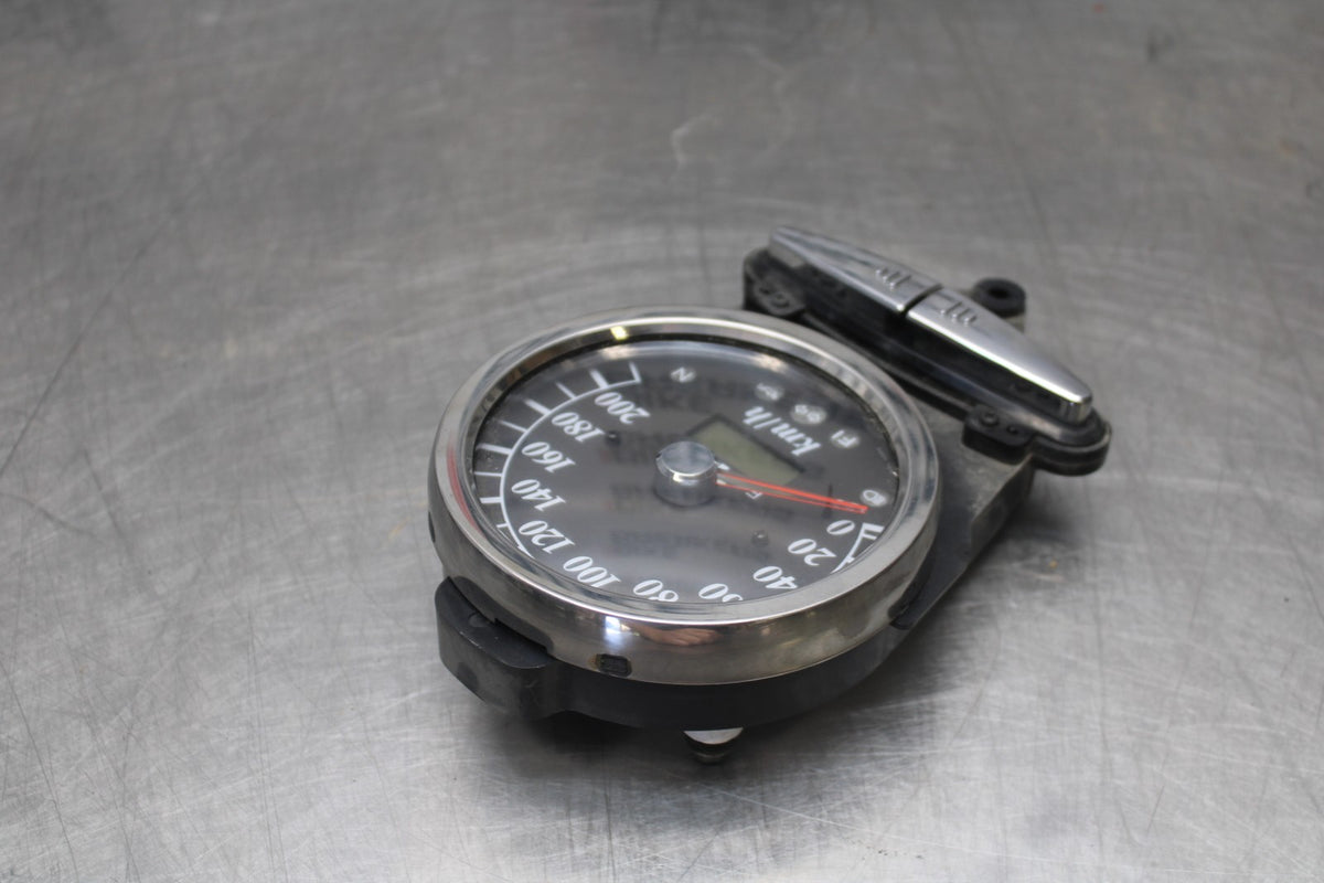 05-09 SUZUKI BOULEVARD C90 GAUGES METER SPEEDO TACH BB918