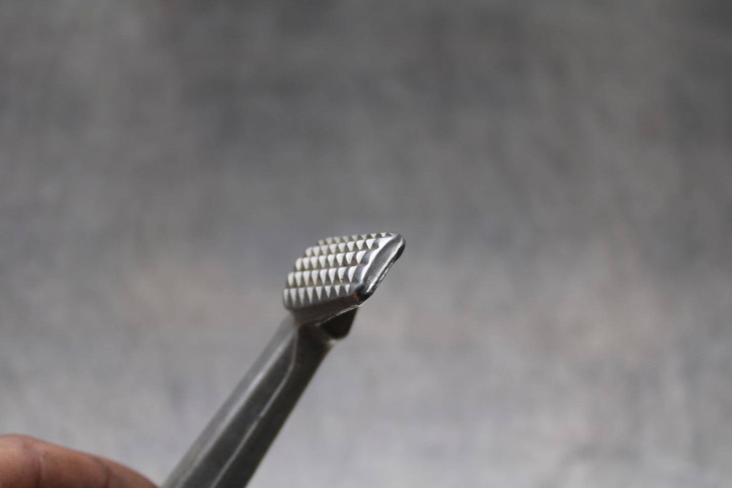 04-05 KAWASAKI NINJA ZX10R RIGHT REARSET BRAKE FOOT PEDAL BB163