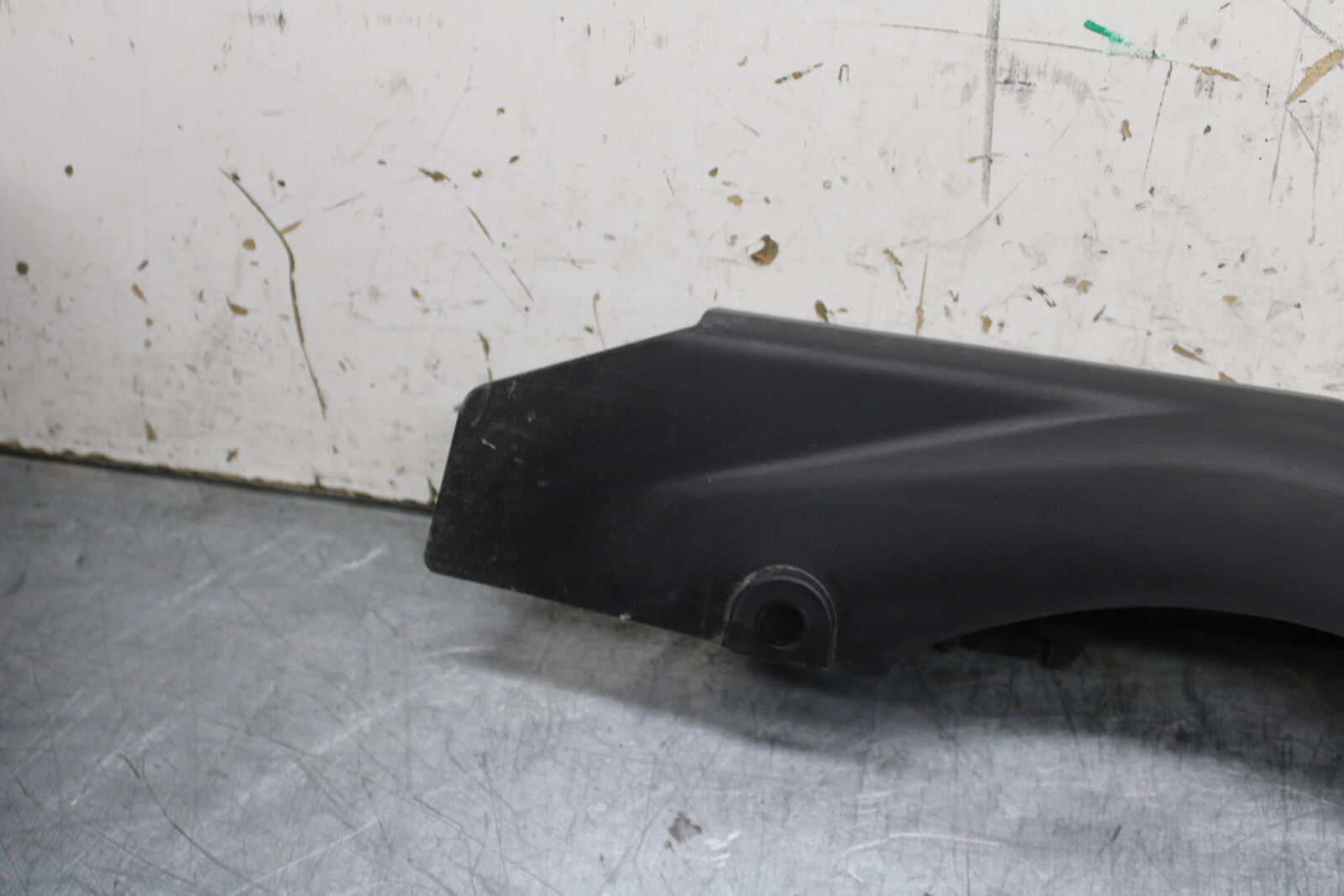 19-24 YAMAHA R3 REAR BACK DRIVE CHAIN GUARD COVER SHIELD BB736