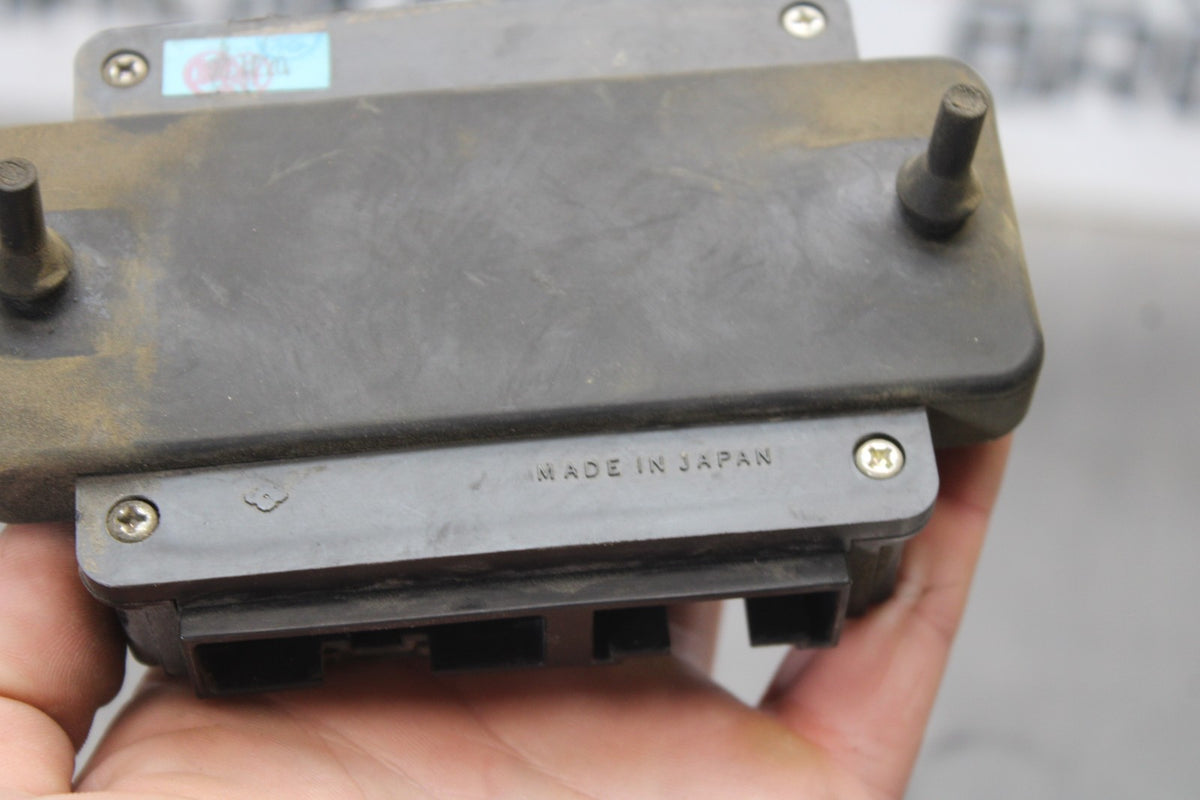 08 KAWASAKI VULCAN 1600 VN1600D NOMAD FUSE BOX JUNCTION BOX BB904