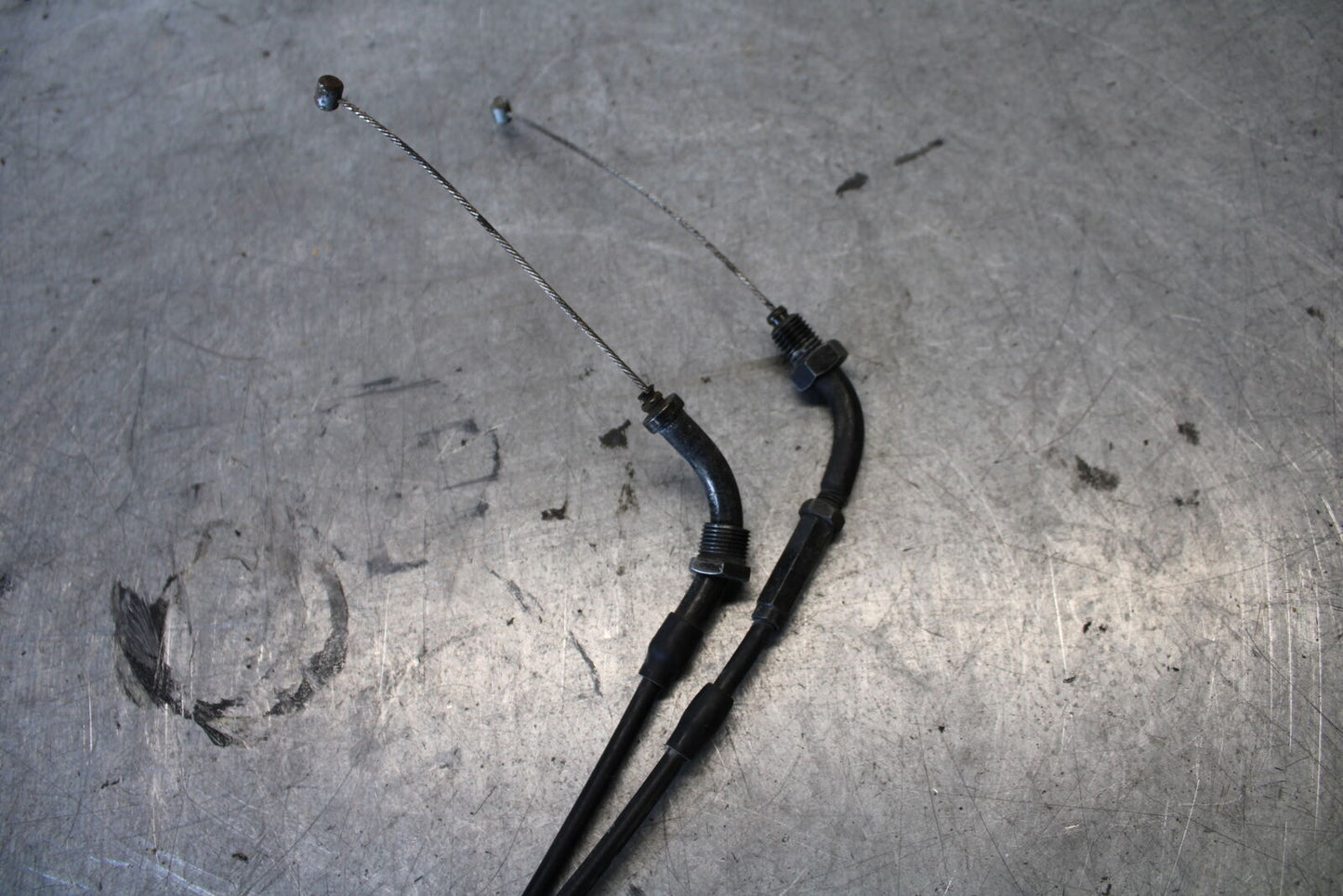 03-04 HONDA CBR600RR THROTTLE CABLES LINES 17910-MBW-D20 17920-MBW-D20 BB661