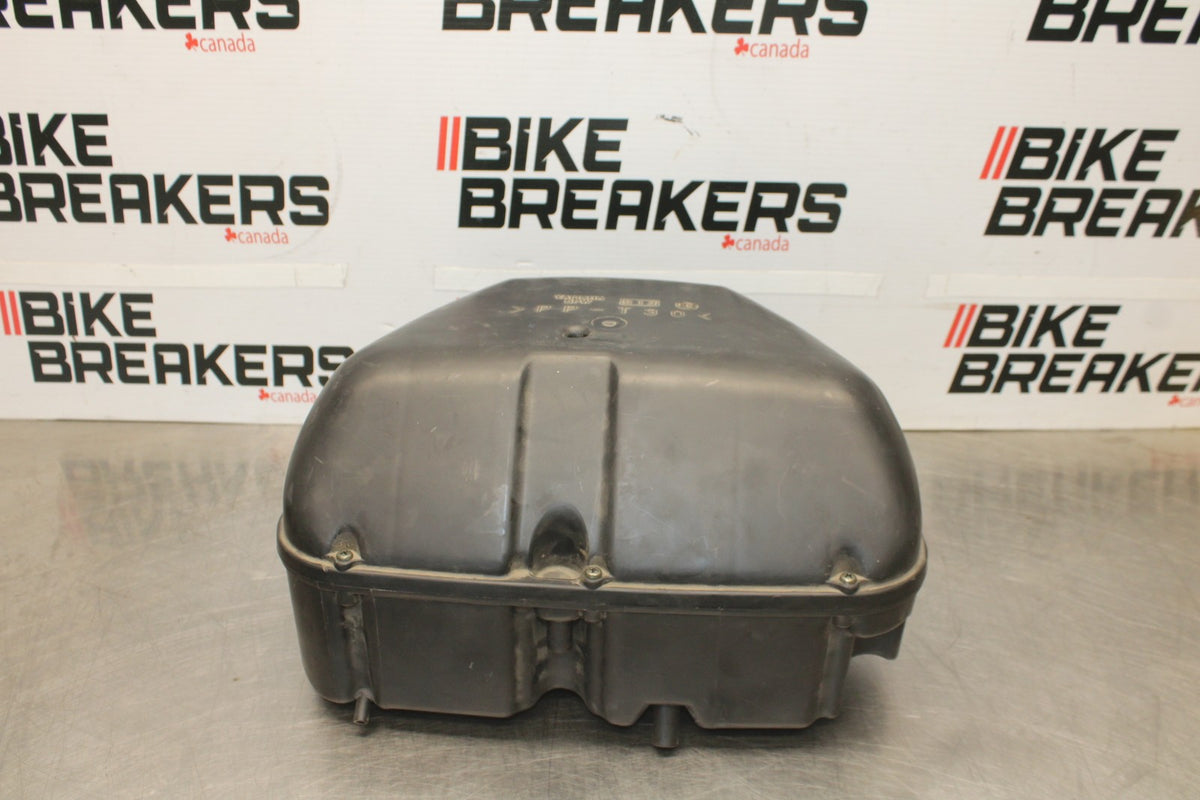 03 YAMAHA YZF R1 AIRBOX AIR INTAKE FILTER BOX BB895