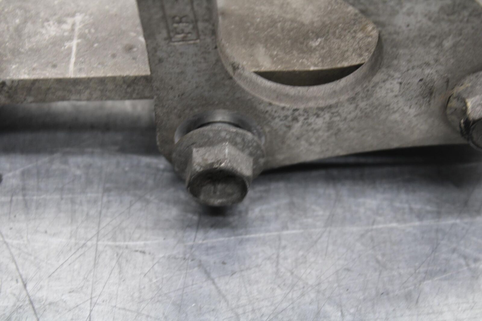 2011 Suzuki GSXR600 REAR DOGBONE SHOCK LINKAGE LINK BB94