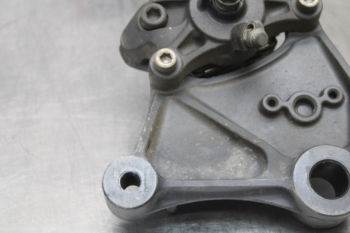 09 KAWASAKI CONCOURS 14 ZG1400B REAR BACK BRAKE CALIPER W MOUNT BRACKET BB875