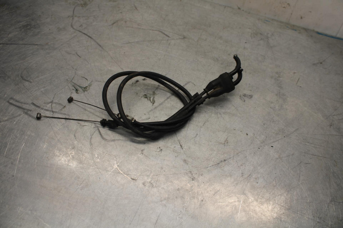 06-07 YAMAHA YZF R6 2c0 THROTTLE CABLES LINES BB423