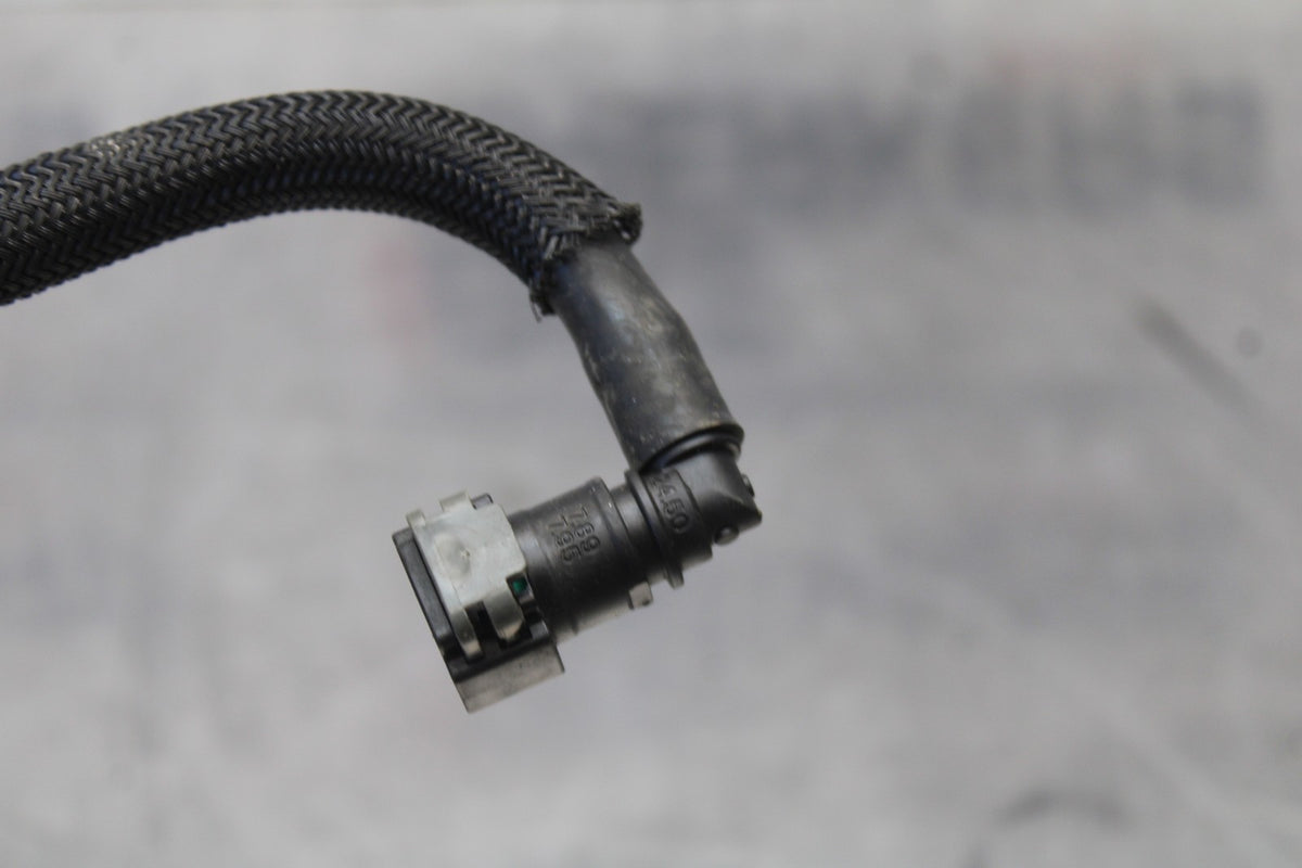 16 YAMAHA XSR900 FUEL HOSE GAS LINE TUBE PIPE BB786