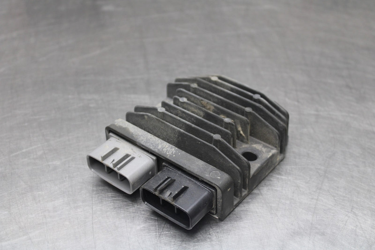 19 BMW F750GS RECTIFIER VOLTAGE REGULATOR BB938