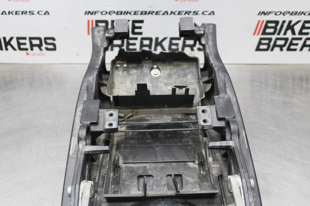 06-07 SUZUKI GSXR750 REAR SUBFRAME BACK SUB FRAME BB811