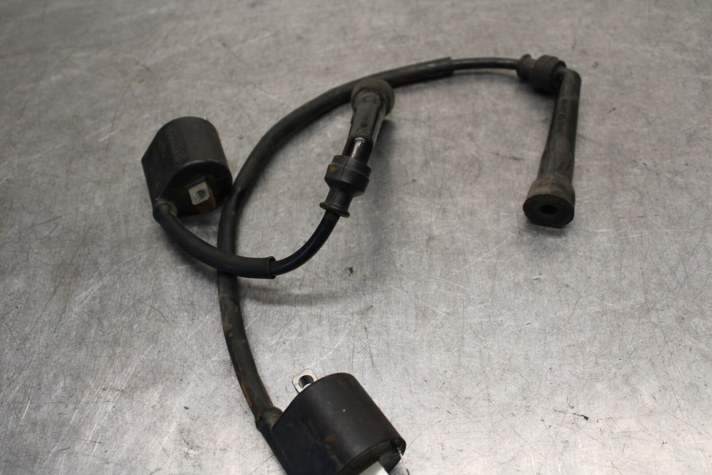 05-06 SUZUKI BOULEVARD M50 IGNITION COILS 33410-10F10 33410-17G01 BB671