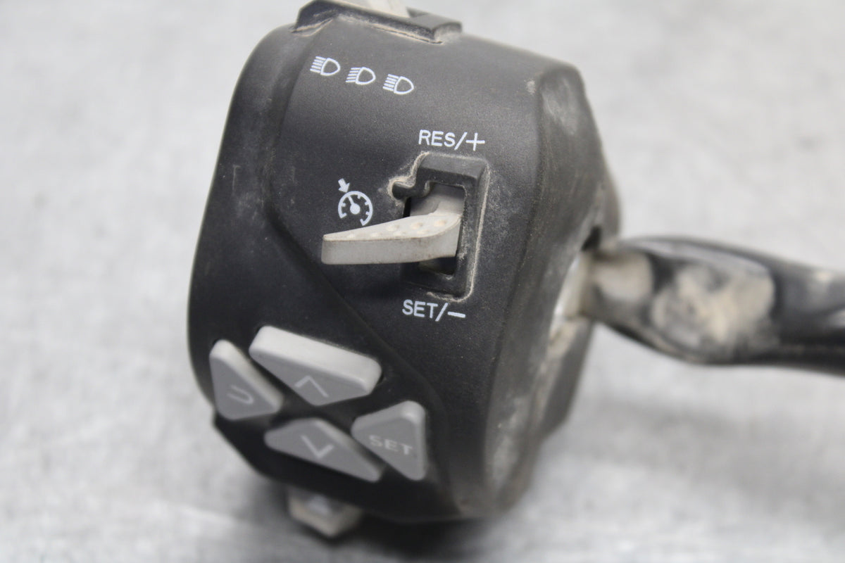 21-24 KTM 890 ADVENTURE R LEFT CLIP ON HANDLE HORN SIGNALS SWITCH SWITCHES BB723