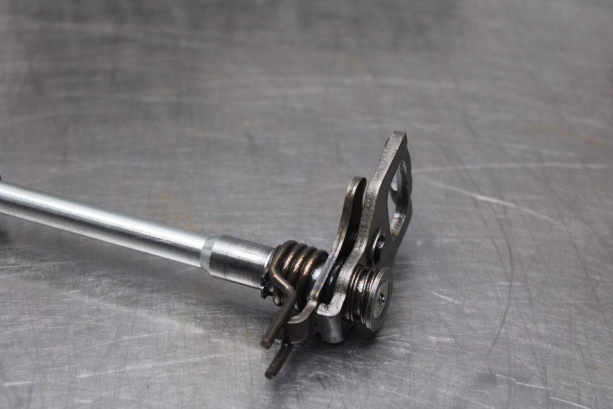 06-07 SUZUKI GSXR 600 SHIFTER SHIFT SHAFT BB848