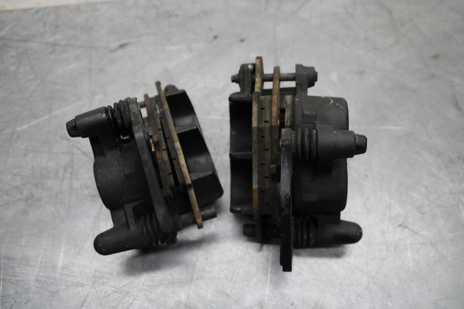 12-17 KAWASAKI NINJA 650 RIGHT LEFT FRONT BRAKE CALIPER SET PAIR CALIPERS BB470