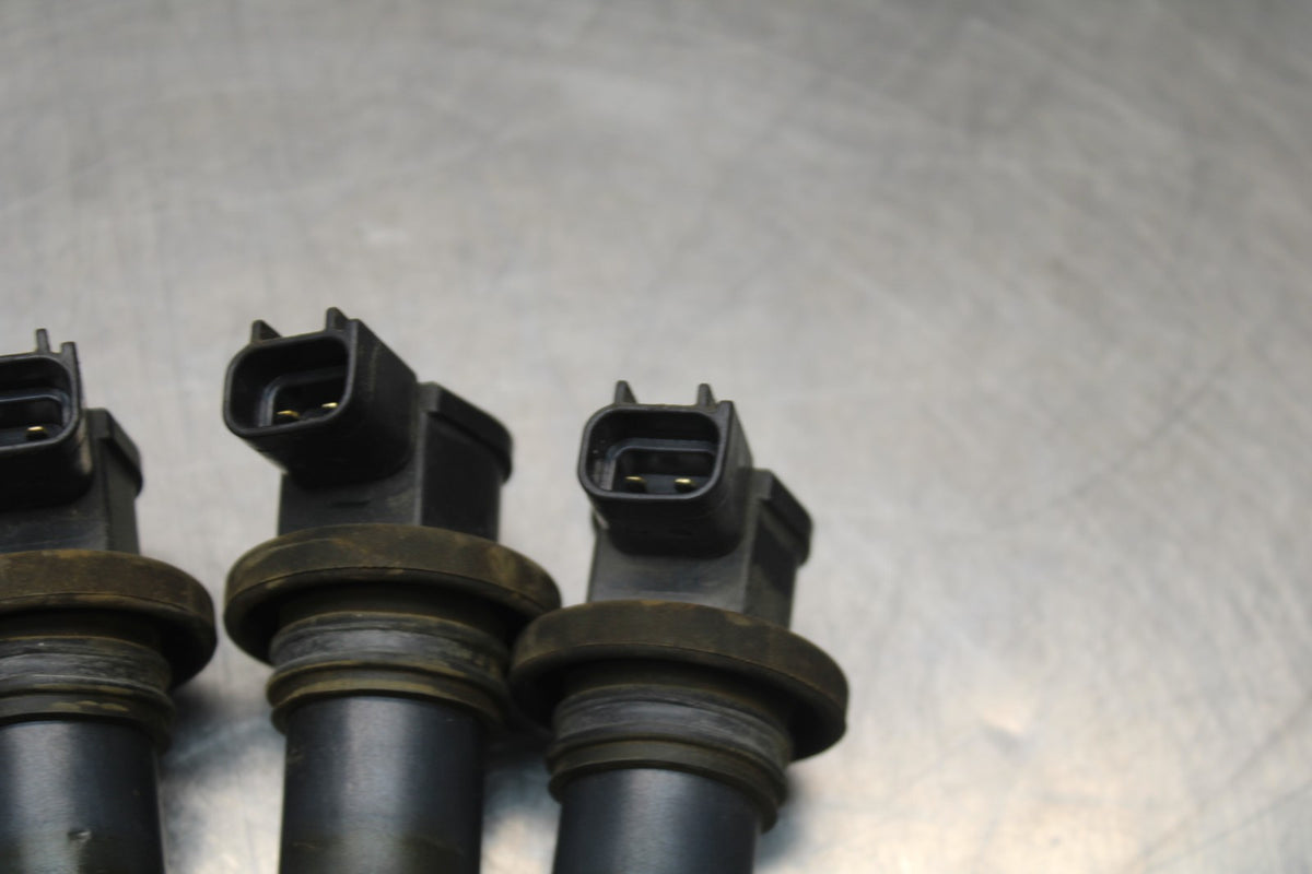 06-07 SUZUKI GSXR 600 IGNITION COILS COIL SPARK PLUG CAPS BB845