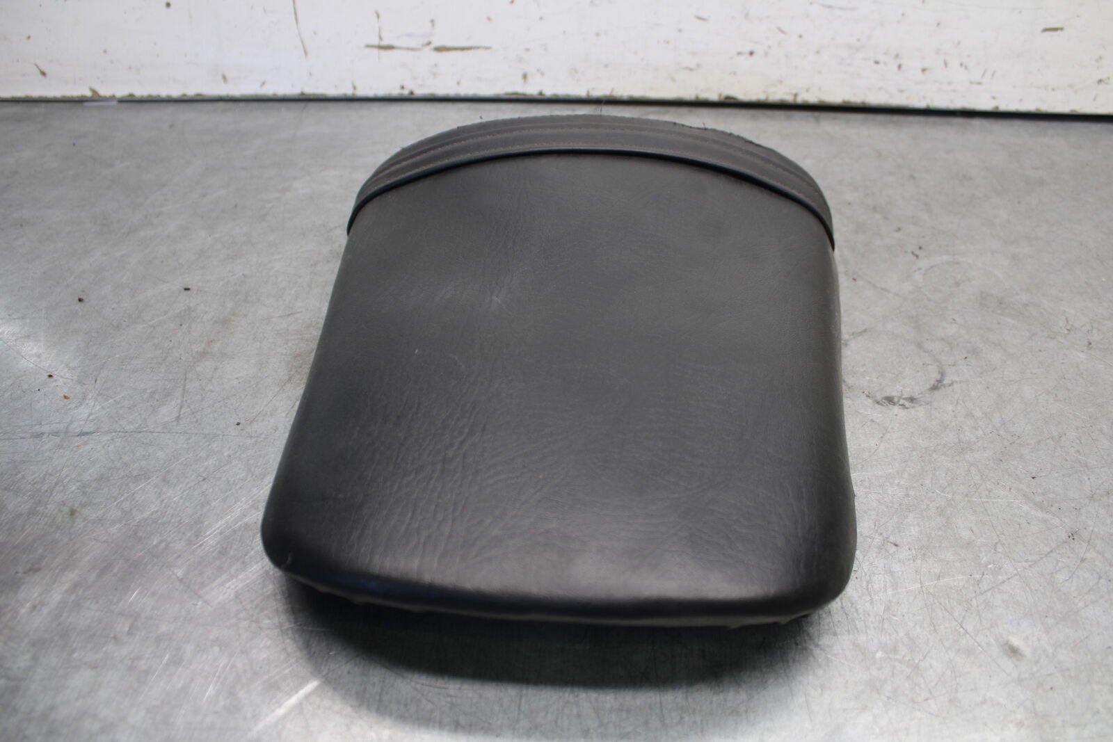 07-12 HONDA CBR600RR REAR BACK PASSENGER TANDEM SEAT PAD SADDLE PILLION BB672