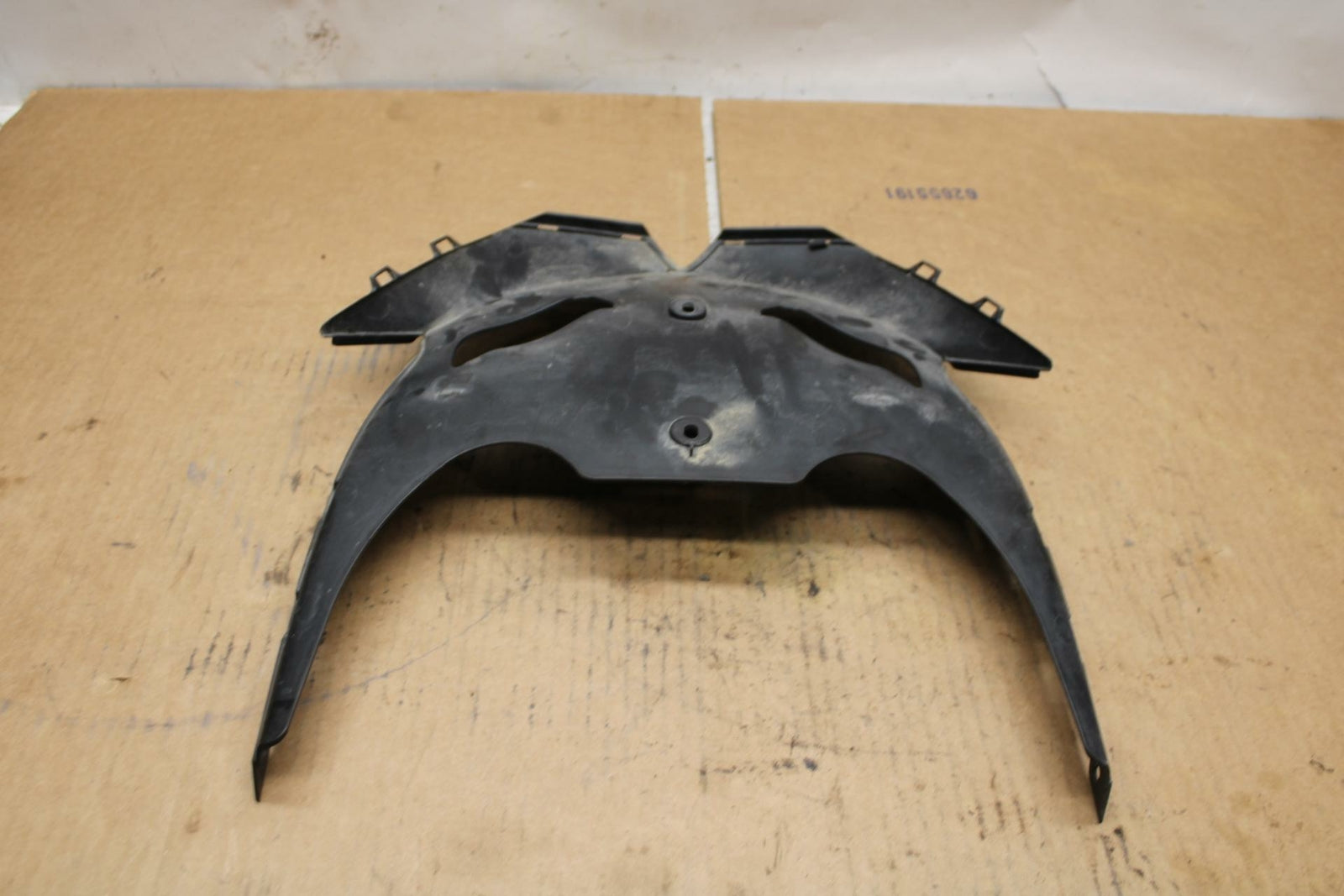 09-12 KAWASAKI NINJA ZX6R LOWER FRONT UPPER INNER HEADLIGHT COWL FAIRING BB383