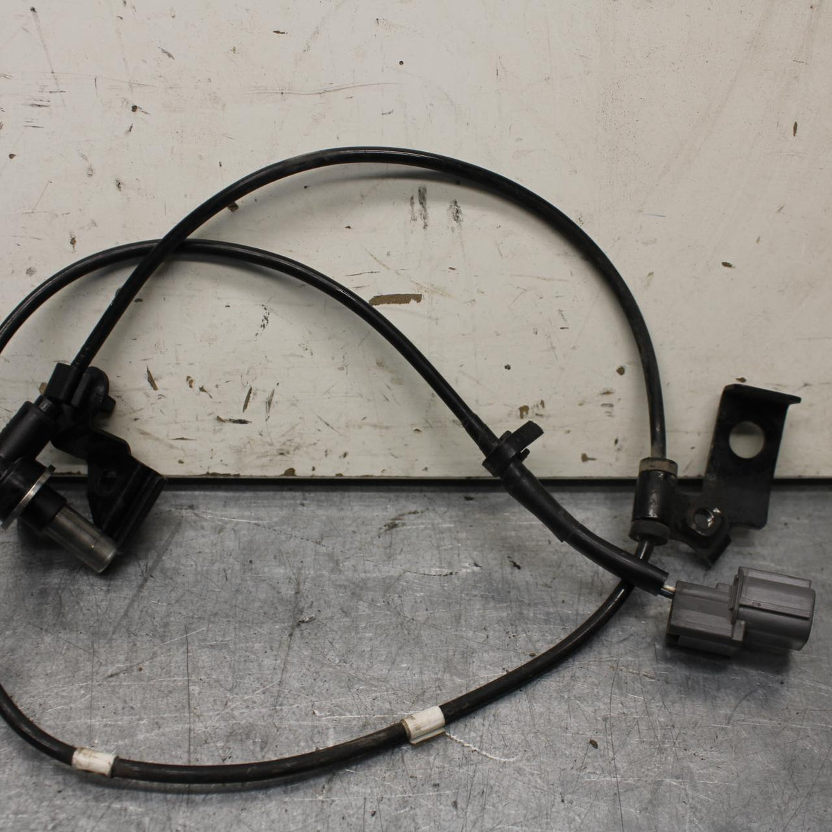 15-16 KAWASAKI EX300 FRONT ABS BRAKE SENSOR BB635