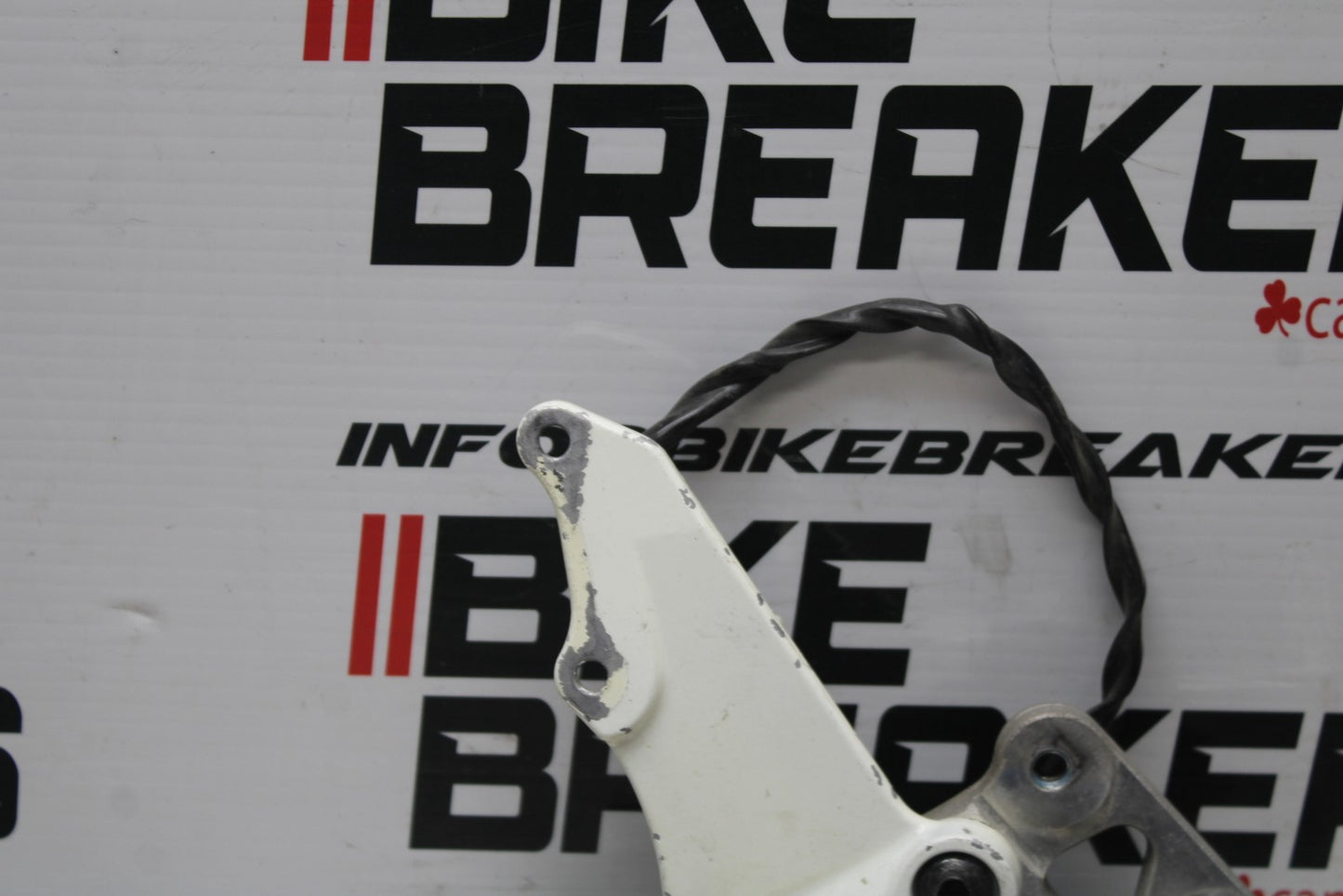 08-10 SUZUKI GSXR 600 RIGHT REARSET REAR SET DRIVER FOOT PEG REST STOP BB202