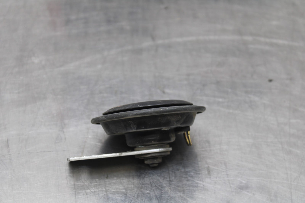 08-09 YAMAHA YZF R6S HORN SIGNAL BB796