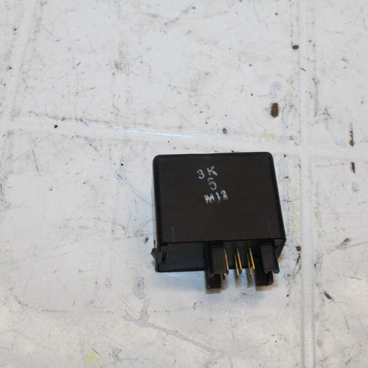 04-05 SUZUKI GSXR600 TURN SIGNAL BLINKER RELAY FLASHER SWITCH BB18