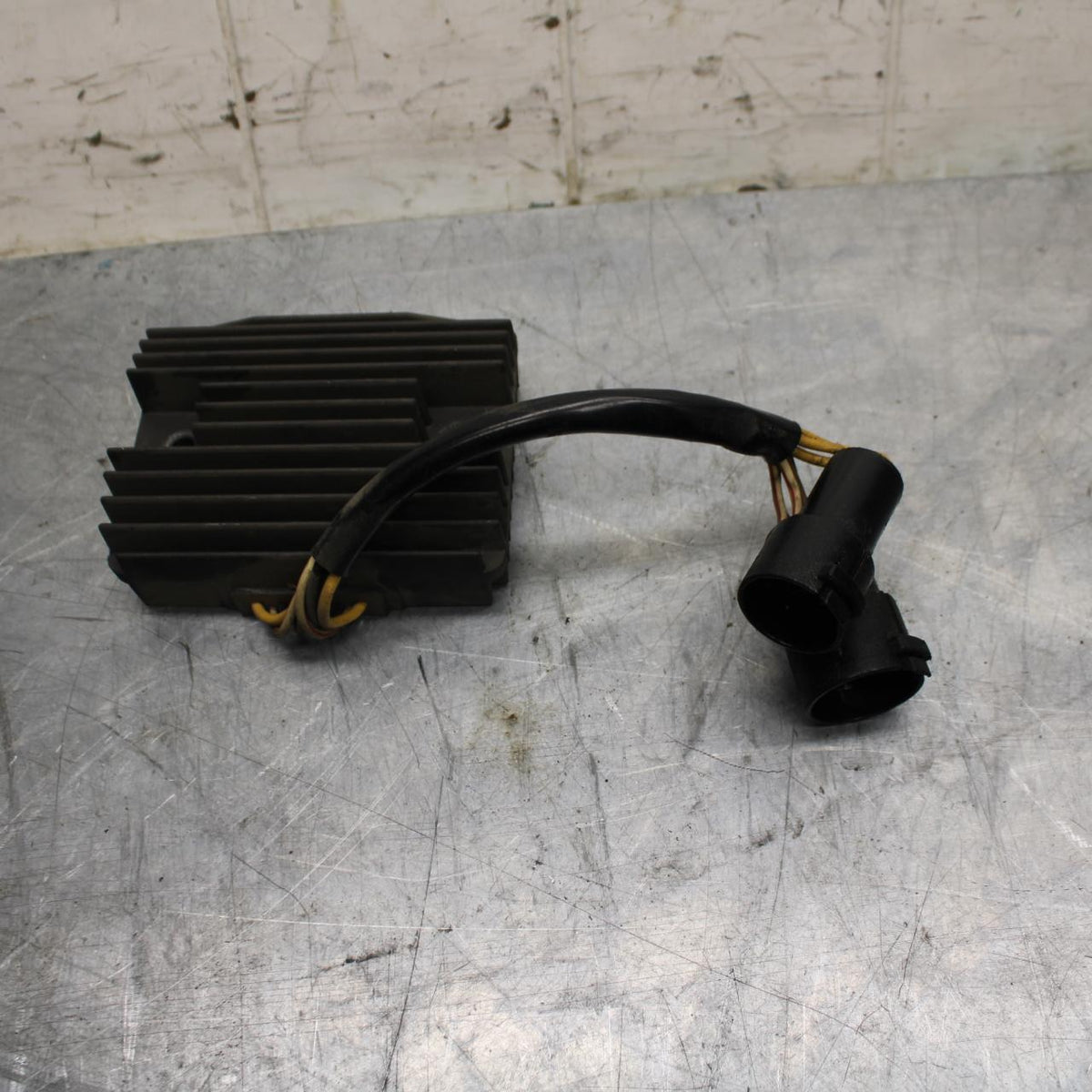 03 KAWASAKI ZX12R RECTIFIER VOLTAGE REGULATOR BB472