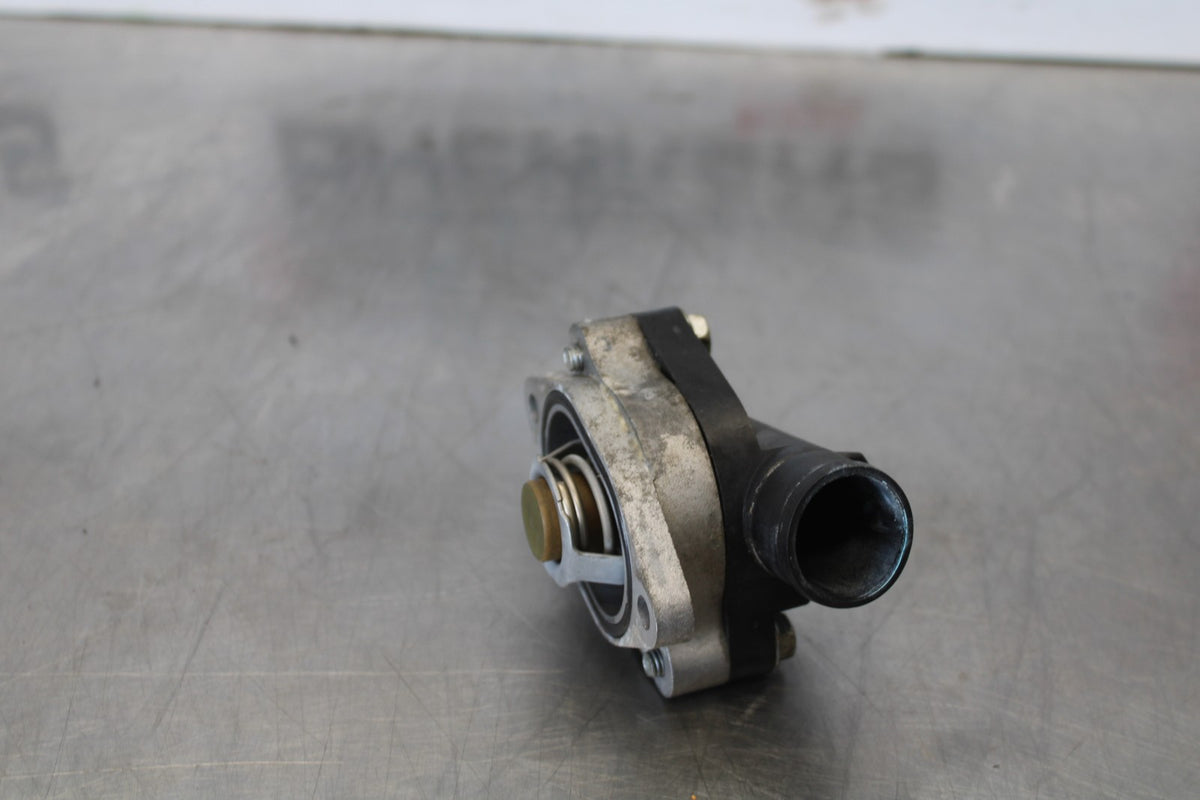 11-24 SUZUKI GSXR750 THERMOSTAT W HOUSING ASSEMBLY BB879