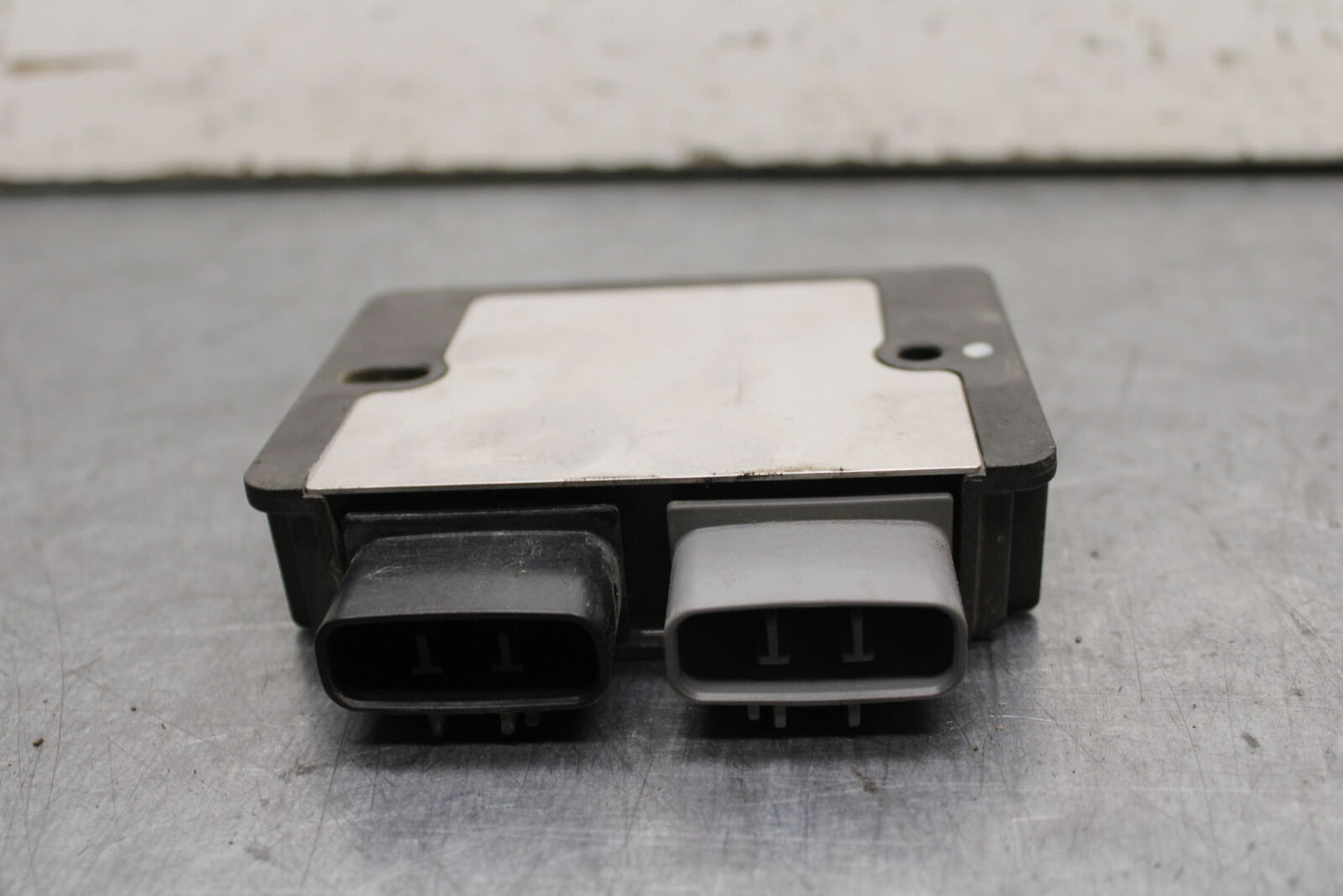 16 KAWASAKI NINJA ZX10R RECTIFIER VOLTAGE REGULATOR 21066-0748  BB650