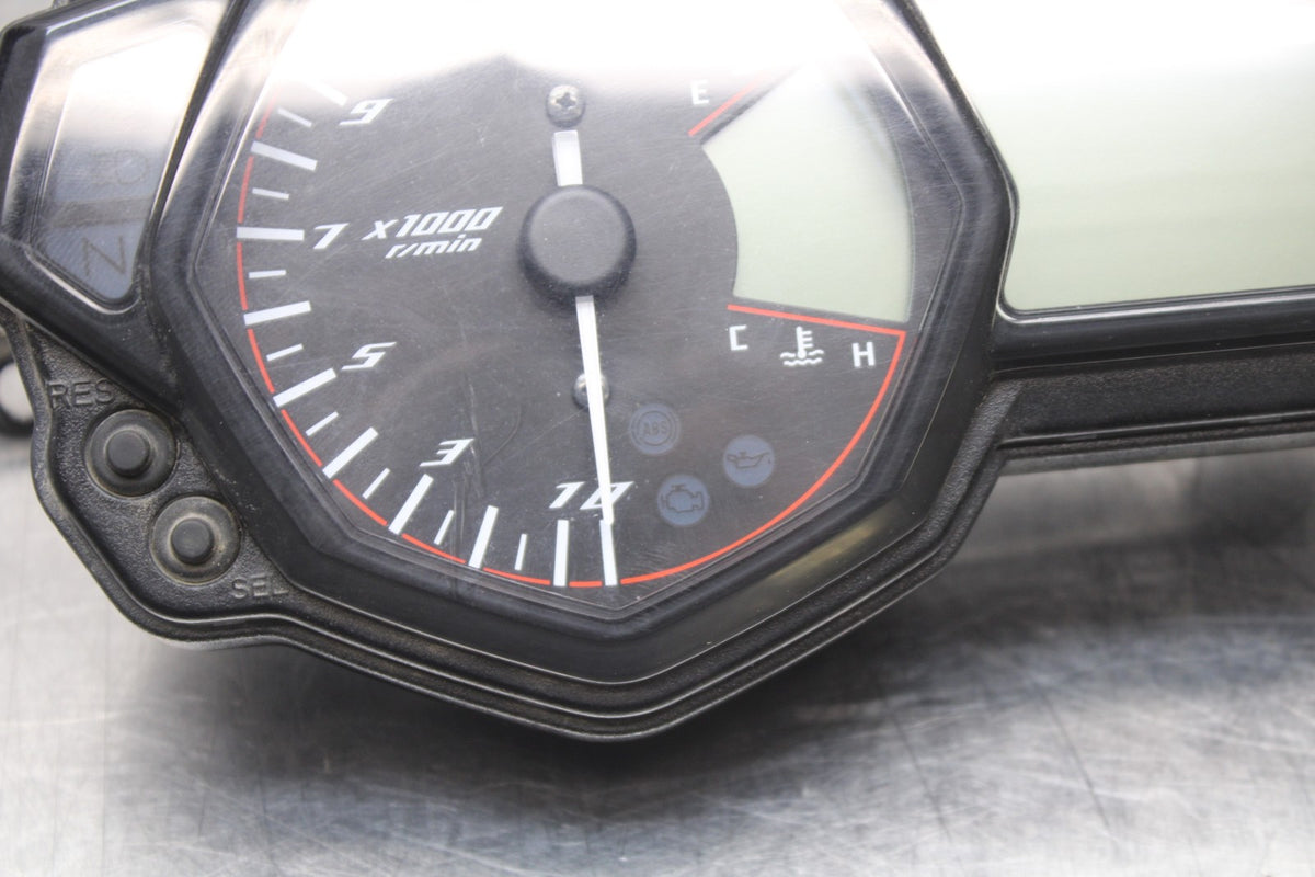 17-18 YAMAHA YZF R3 SPEEDO GAUGES DISPLAY CLUSTER SPEEDOMETER TACHOMETER BB813