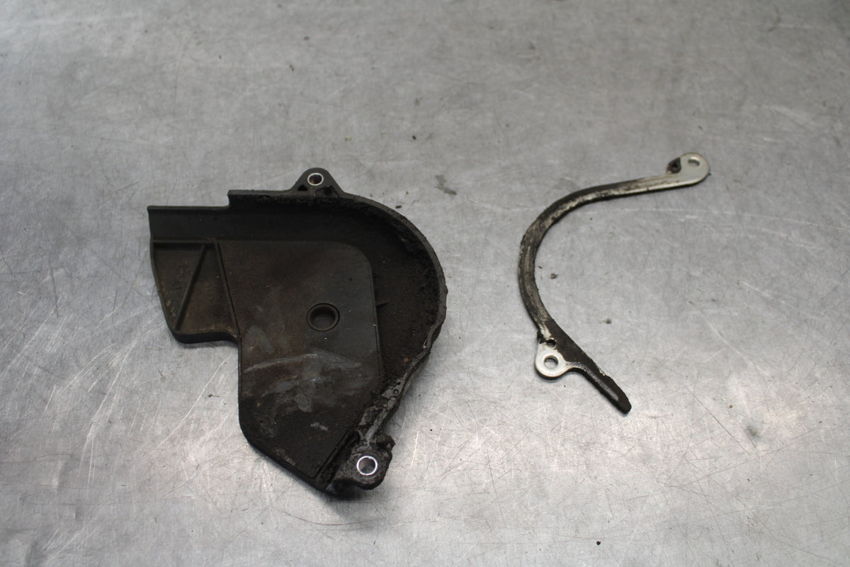 05-06 HONDA CBR600RR ENGINE SPROCKET COVER 11350-MEE-A00  BB689