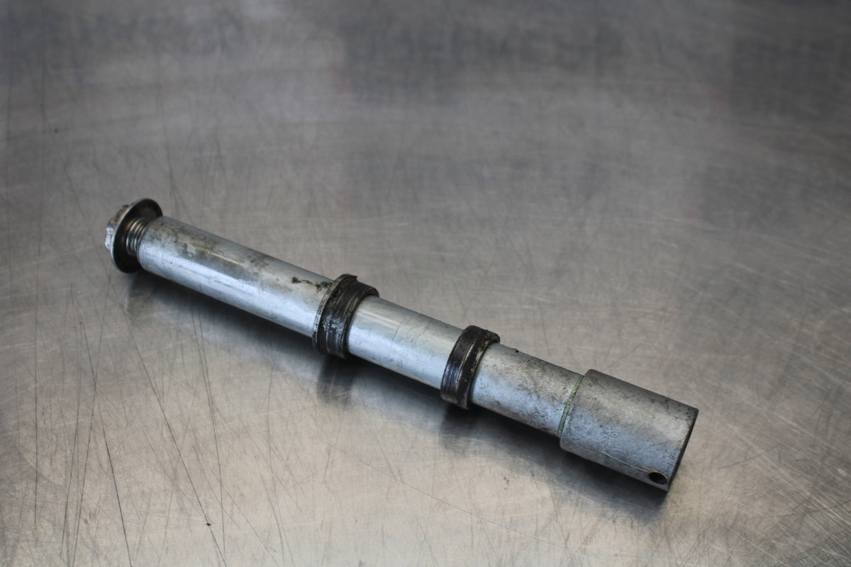 06-07 HONDA CBR1000RR FRONT WHEEL RIM AXLE PIVOT BOLT BB166