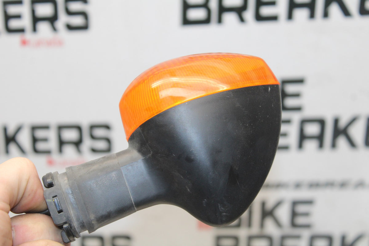 16 YAMAHA XSR900 LEFT FRONT TURN SIGNAL LIGHT INDICATOR BB786