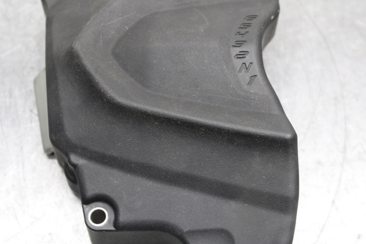 19-23 KAWASAKI NINJA ZX6R ENGINE SPROCKET COVER BB749