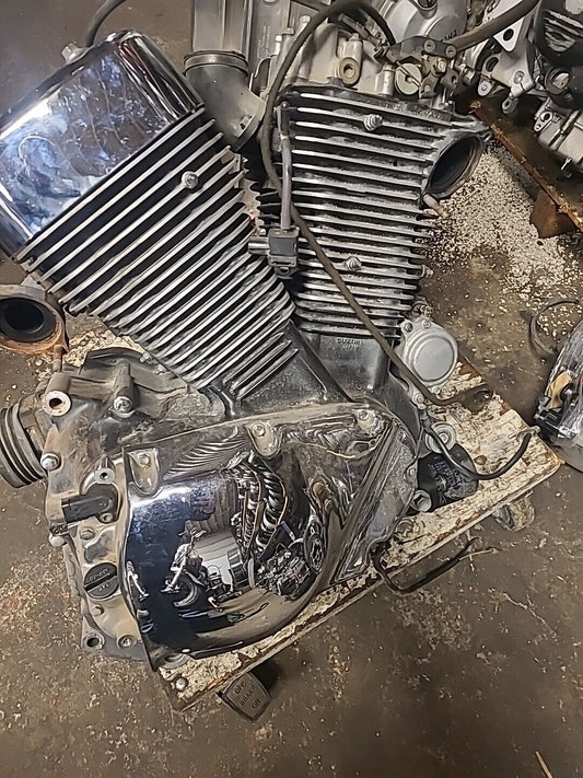 2004 Suzuki Intruder 1500 VL1500 ENGINE MOTOR BB573
