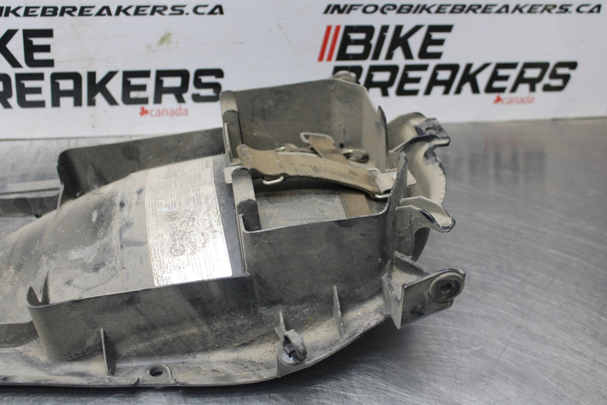 07 KAWASAKI NINJA 650 EX650 REAR BACK TAIL UNDERTAIL FAIRING COWL FENDER BB844