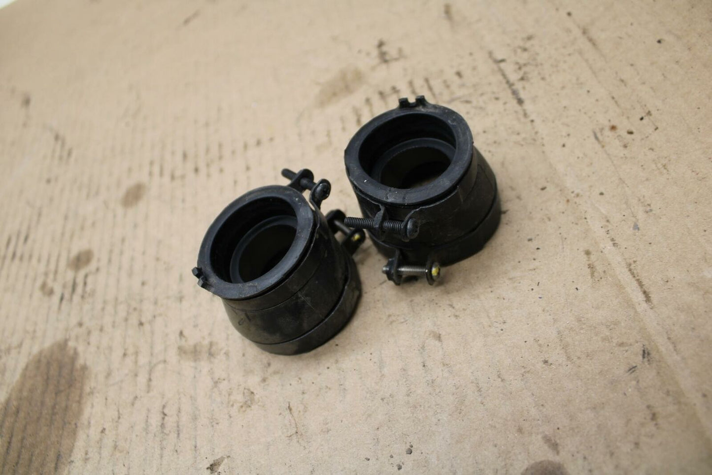 15 KAWASAKI NINJA 300 EX300 INTAKE MANIFOLD BB395