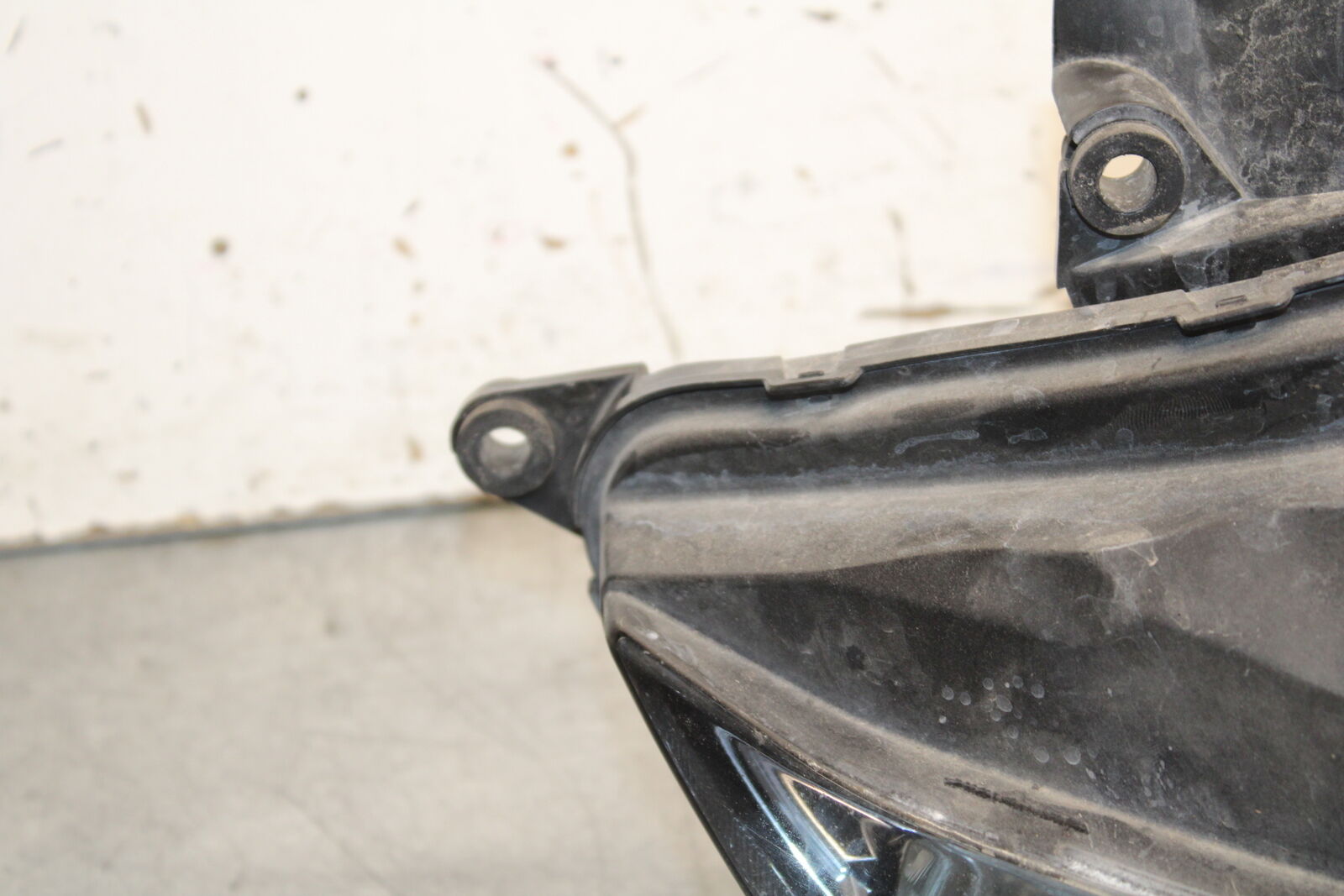 08-09 SUZUKI GSXR600 FRONT HEADLIGHT HEAD LIGHT LAMP BB728