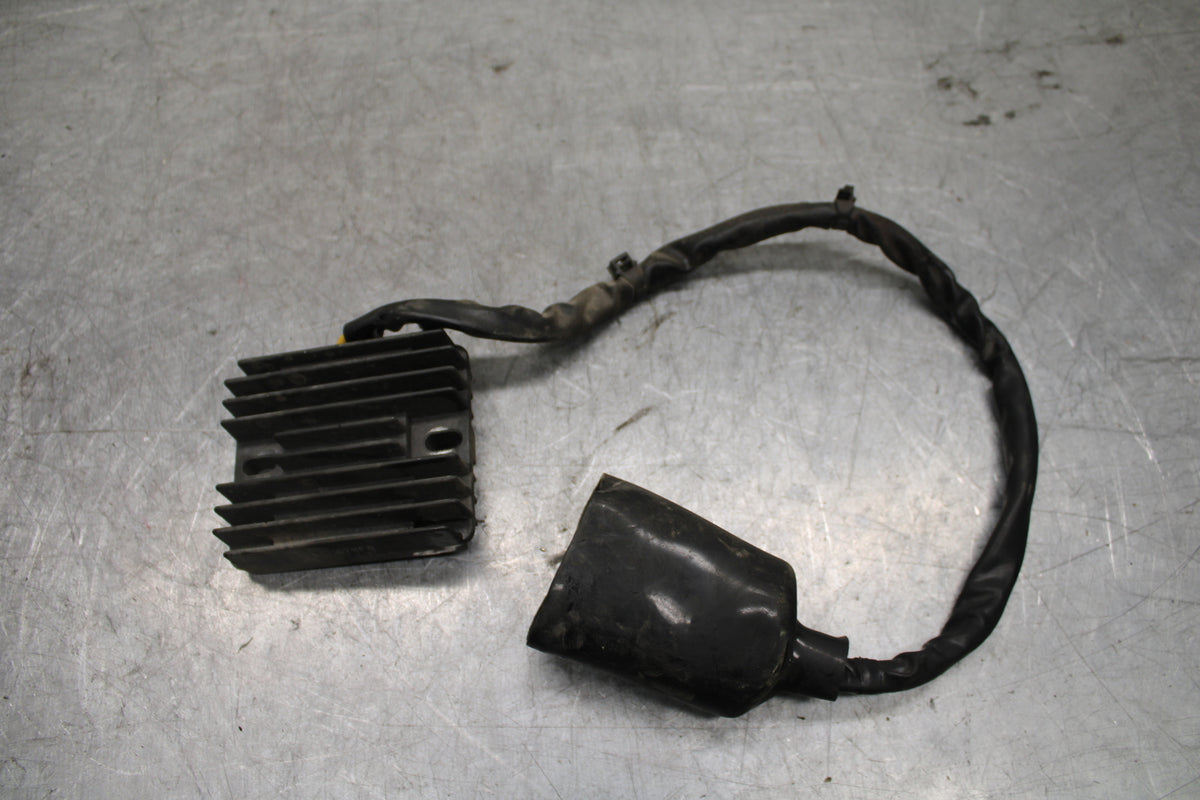 10-13 HONDA SHADOW RS 750 VT750RS RECTIFIER VOLTAGE REGULATOR BB718