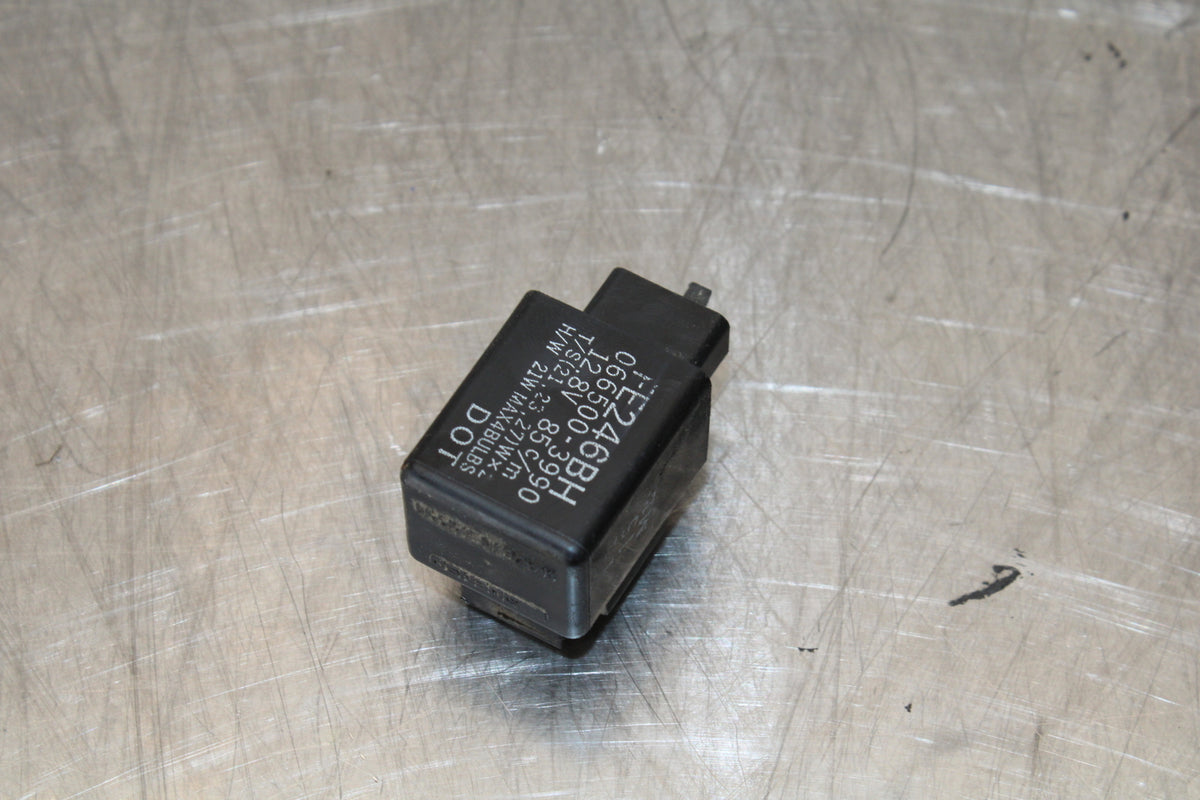 96-07 YAMAHA YZF600R TURN SIGNAL BLINKER RELAY FLASHER SWITCH BB158