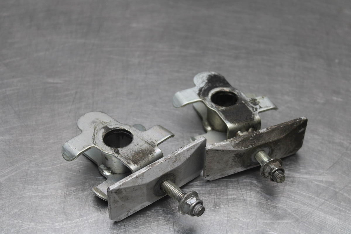 08 SUZUKI SV650 SWINGARM CHAIN TENSIONER ADJUSTMENT BRACKETS  BB846