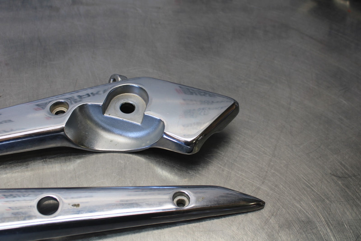 03-08 HONDA VTX1300C REAR STRUT FRAME COVER SET PAIR BB868