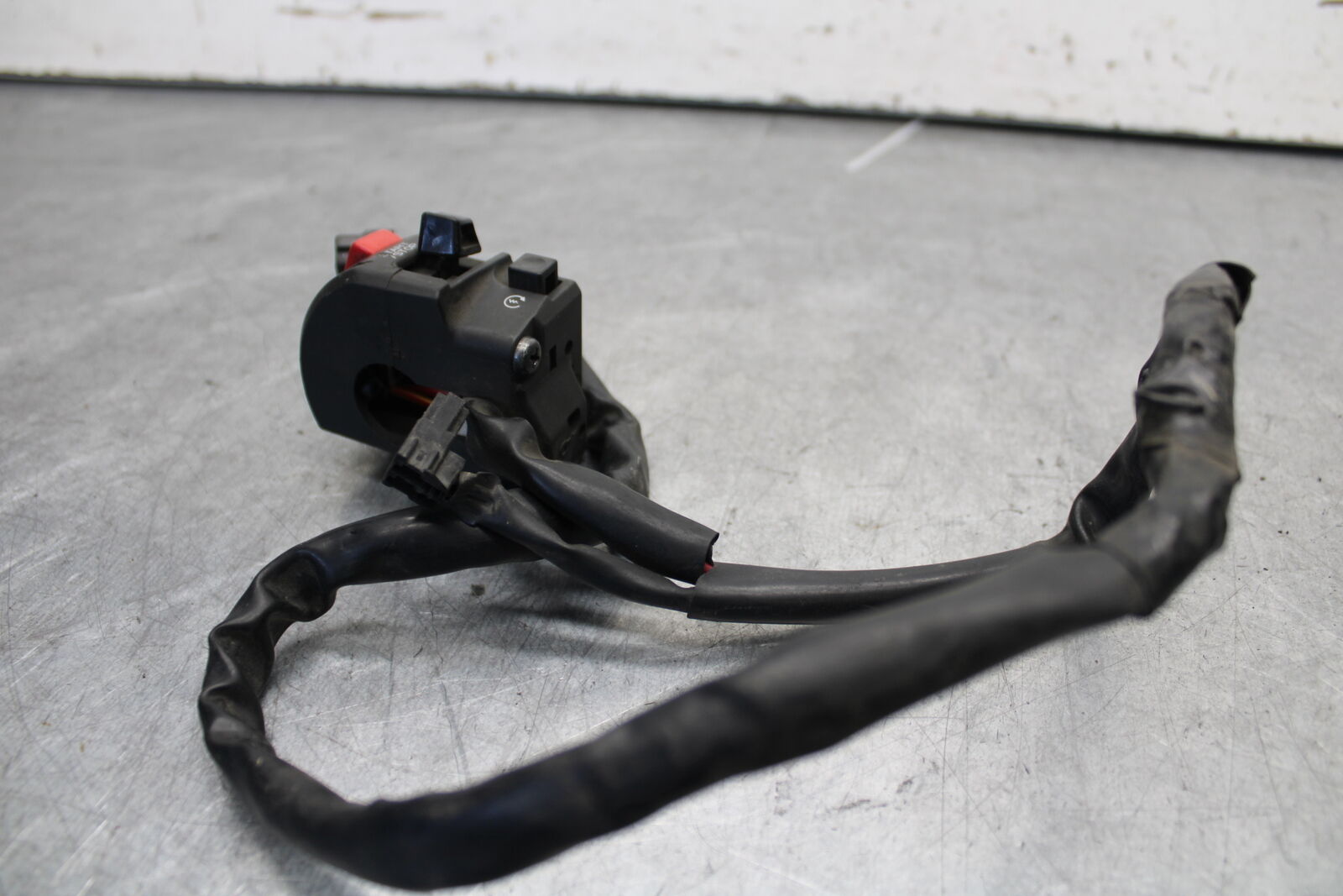 09-12 KAWASAKI NINJA ZX6R RIGHT CLIP ON KILL OFF START SWITCH SWITCHES BB656