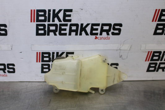 08 KAWASAKI VULCAN 1600 VN1600D NOMAD COOLANT WATER TANK RESERVOIR BOTTLE BB904