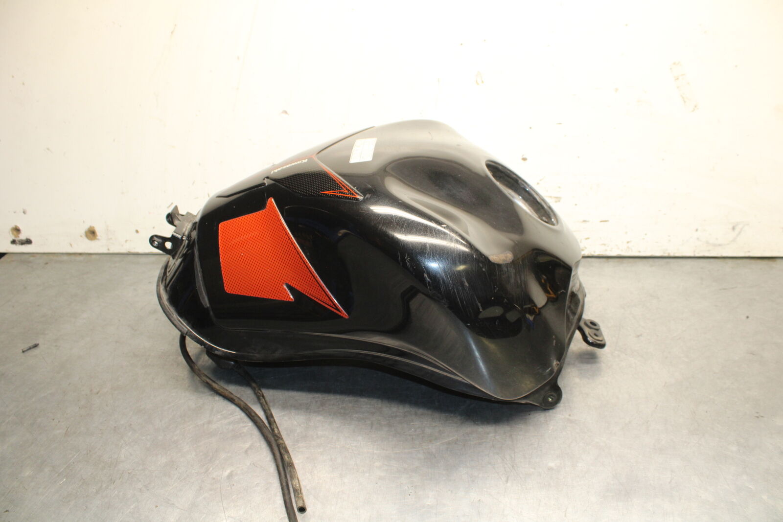 12-13 KAWASAKI Z1000 GAS TANK FUEL CELL PETROL RESERVOIR BB743