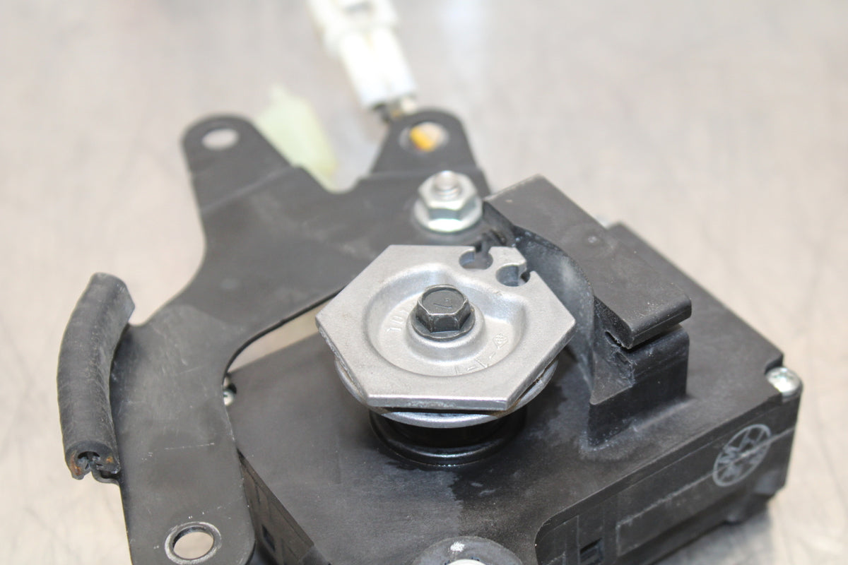 07 KAWASAKI Z1000 EXHAUST VALVE SERVO MOTOR BB148