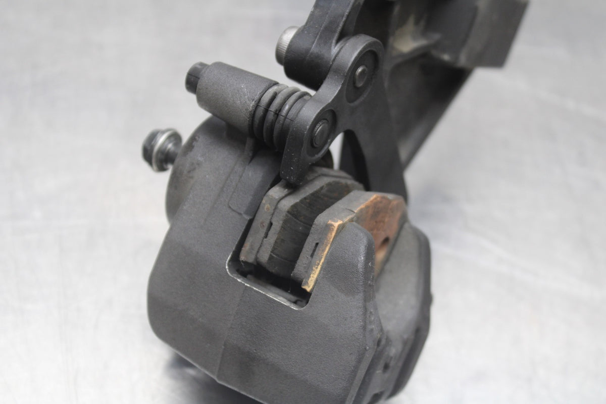 08 KAWASAKI NINJA 650 EX650 REAR BACK BRAKE CALIPER W MOUNT BRACKET BB797