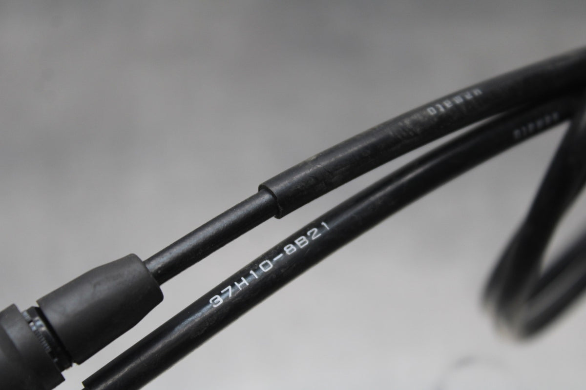 08-10 SUZUKI GSXR 600 THROTTLE CABLES LINES BB202