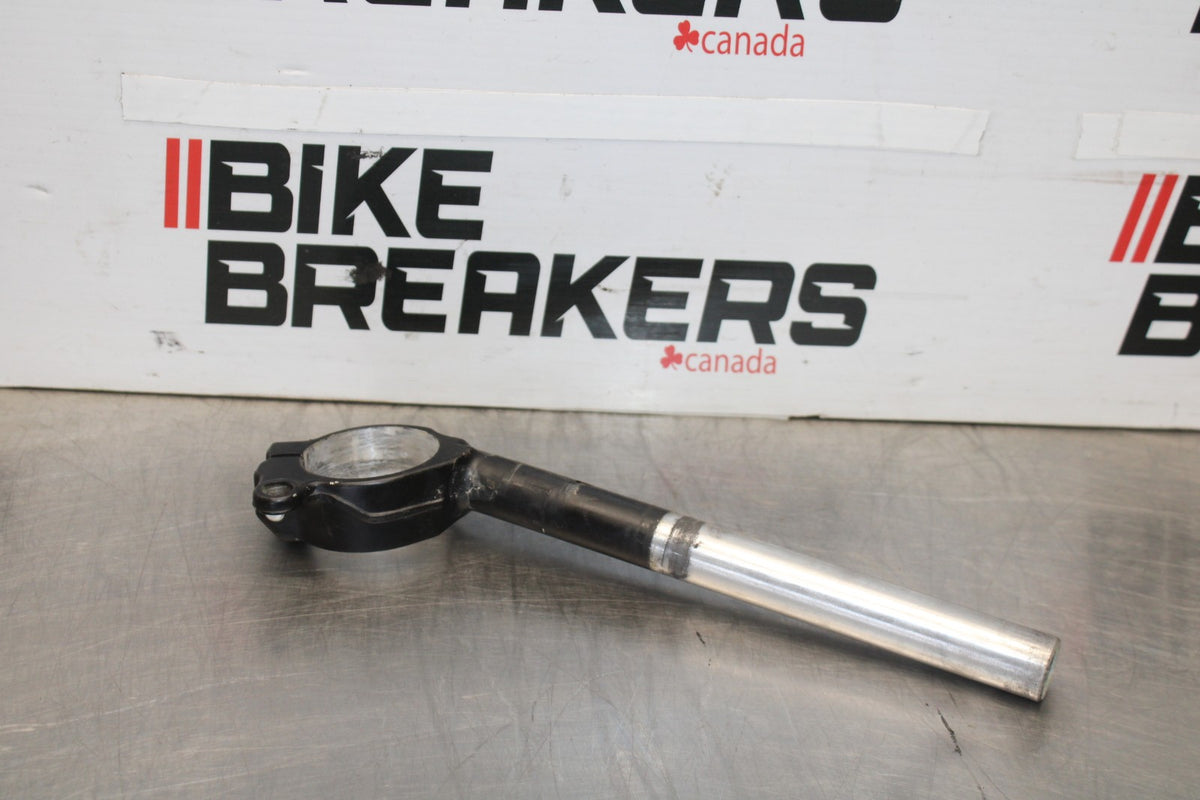 08 KAWASAKI ZX6R RIGHT CLIP ON HANDLEBAR BB896